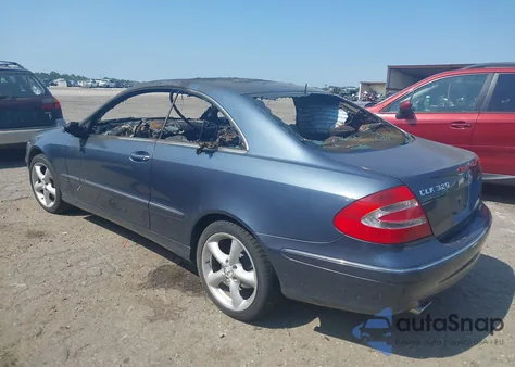2005 Mercedes-Benz Clk 320 из США, поврежденный, VIN WDBTJ65J65F126977